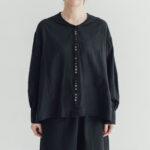 R239 MANY BUTTONS BLOUSE black