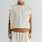 R245 CAMILLE FRILLY GILET ecru