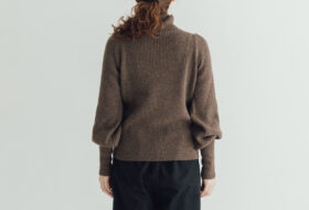 タートルネックニット poin（ポワン）brown 3