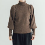 タートルネックニット poin（ポワン）brown
