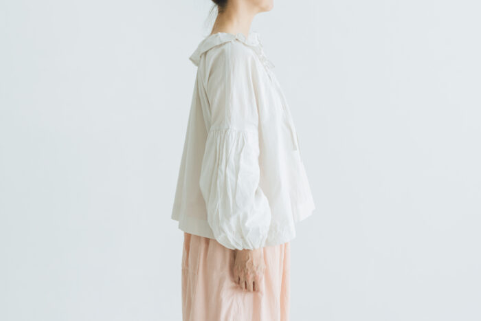 G1045 ANTIQUE PIERROT COLLAR BLOUSE graysh off 2