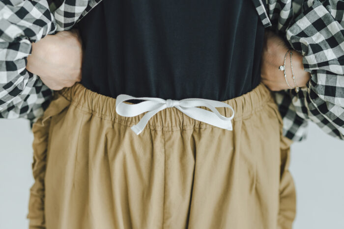 予約 G1025 VIVIENNE PANTS mat beige 6月中〜6月末 4