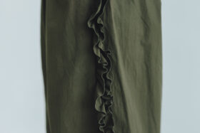 予約 G1025 VIVIENNE PANTS mat khaki  6月中〜6月末 4