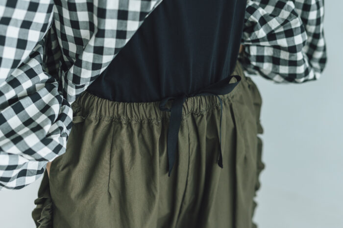 予約 G1025 VIVIENNE PANTS mat khaki  6月中〜6月末 5