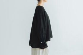 G1024 ANTIQUE LACE SLEEVE ATELIER BLOUSE noir 8 2