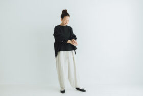 G1024 ANTIQUE LACE SLEEVE ATELIER BLOUSE noir 8 5
