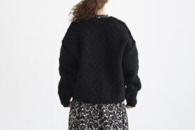 BULKY CARDIGAN black 3