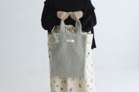 ALPACA SHAGGY TASSEL BAG fog 1