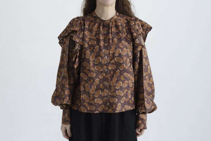 Ruffle Short Blouse brown 1