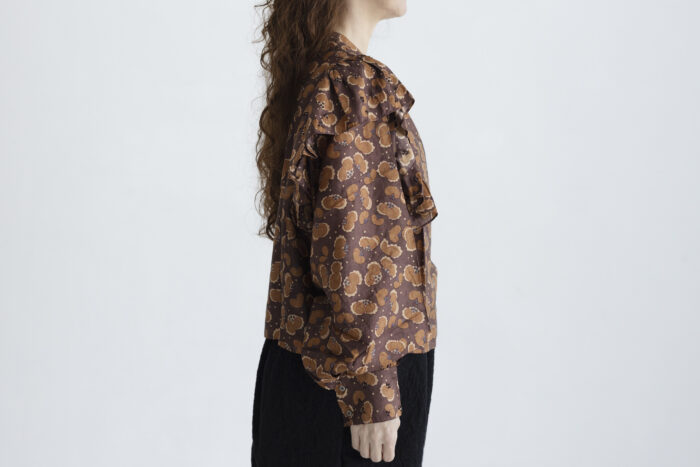 Ruffle Short Blouse brown 2