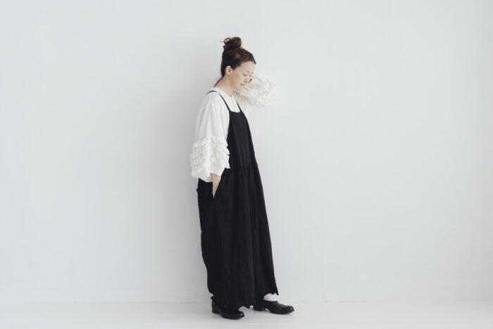 予約 G1066 ANTIQUE SCALLOPED LACE TRAVAIL SALOPETTE noir 6月初〜6月中 5