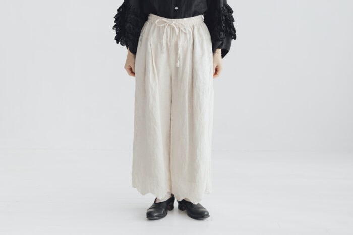 予約 G1069 ANTIQUE SCALLOPED LACE WIDE PANTS grayish white 6月初〜6月中 1