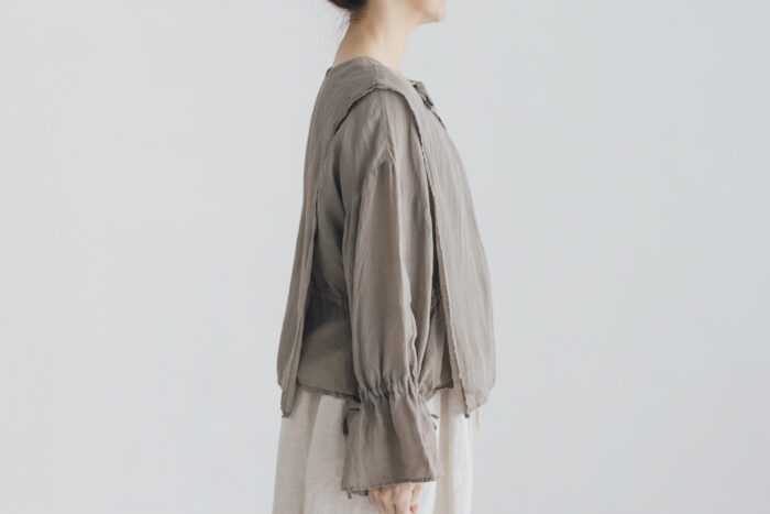予約 G1075 CURIOUS 2WAY BLOUSE fade gray 6月中〜6月末 2