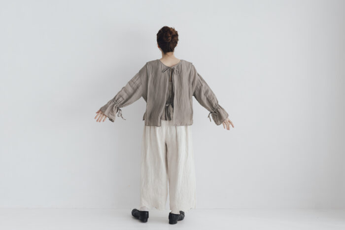 予約 G1075 CURIOUS 2WAY BLOUSE fade gray 6月中〜6月末 6