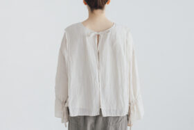 予約 G1075 CURIOUS 2WAY BLOUSE grayish white 6月中〜6月末 3