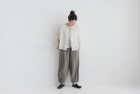 予約 G1075 CURIOUS 2WAY BLOUSE grayish white 6月中〜6月末 6