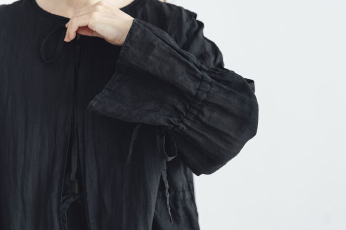予約 G1075 CURIOUS 2WAY BLOUSE noir 6月中〜6月末 4