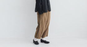 予約 G1105 LINEN VISCOSE CHARLIE PANTS camel 6月中〜6月末 2