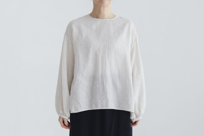 予約 G1090 ANTIQUE ROSE JACQUARD MODERNIST BLOUSE antiquw white 8月中〜8月末 1