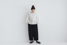 予約 G1090 ANTIQUE ROSE JACQUARD MODERNIST BLOUSE antiquw white 8月中〜8月末 6