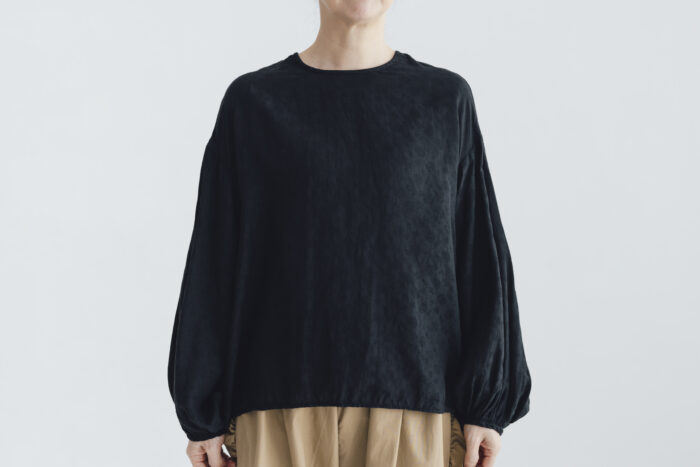 予約 G1090 ANTIQUE ROSE JACQUARD MODERNIST BLOUSE noir 8月中〜8月末 1