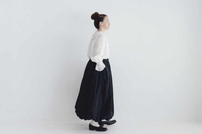 予約 G1099 LIGHT COSMIC SKIRT  black 9月中〜9月末 5