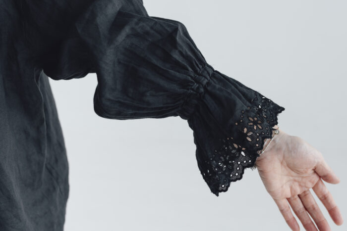 予約 G1071 ANTIQUE LACE FRILL 2WAY BLOUSE noir 6月中〜6月末 4