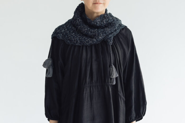 BN2597 Hand Crochet Scarf gray 1