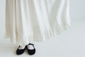 BN2302 Gather Tuck Skirt  B.White 5