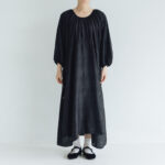 BN2005 Back Button Dress black