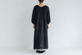 BN2005 Back Button Dress black 3