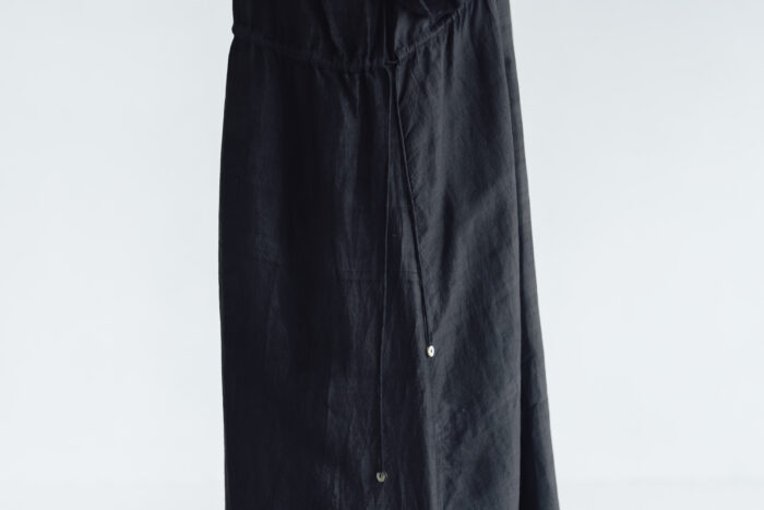 BN2005 Back Button Dress black 5