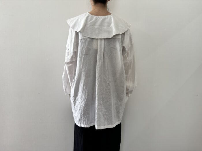BN2552 Round Collor Over Blouse   B.White 3