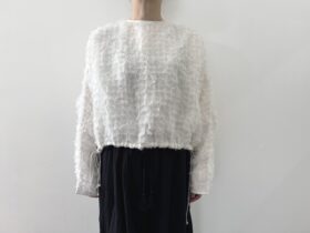 BN2570 Embroidery Blouse   Off White 1