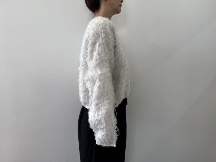 BN2570 Embroidery Blouse   Off White 2