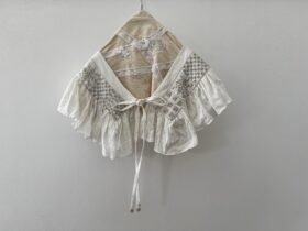 BN2588 Embroidery Ruffle Collor off white 5