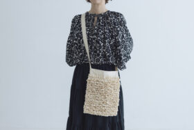 H.C.C FRILL SHOULDER BAG natural 2