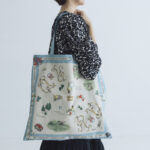 BROWN BEARS PANEL TOTE BAG