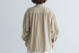 予約 R321 CAMILLE BAND COLLER SHIRT natural  10月末〜11月初 3
