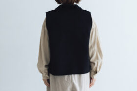 予約 R313 ECO MOUTON VEST black  9月末〜10月初 3