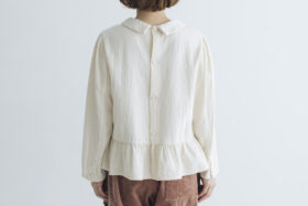 予約 R317 LAMPSHADE BLOUSE ecru  10月中〜10月末 3