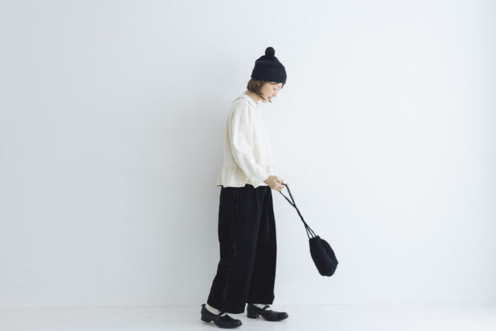 予約 G1128 CORDUROY VIVIENNE PANTS black  10月中〜10月末 6