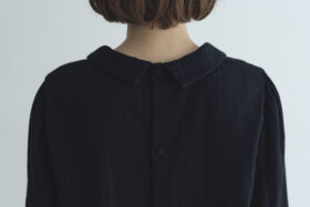予約 R317 LAMPSHADE BLOUSE noir  10月中〜10月末 4