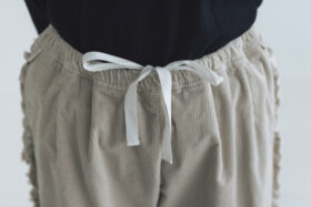 予約 G1128 CORDUROY VIVIENNE PANTS greige  10月中〜10月末 4