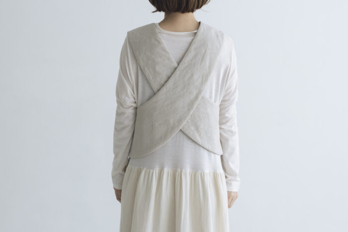 予約 G1125 BACK CROSS FILLING VEST  kinari  10月中〜10月末 3
