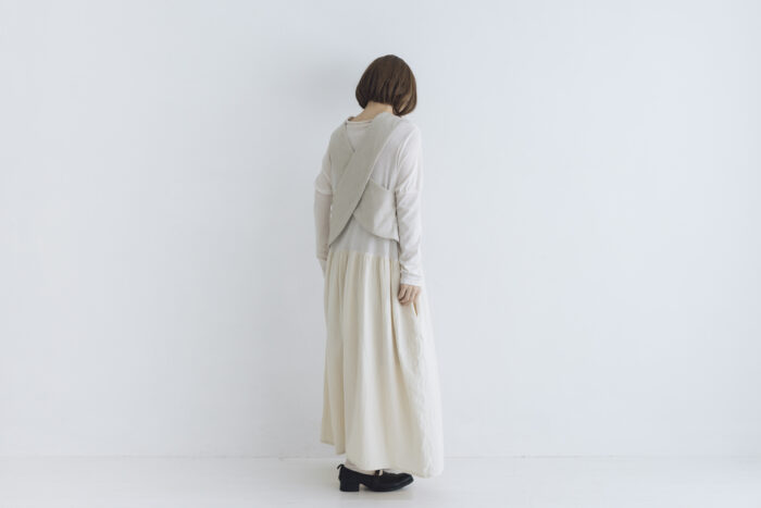 予約 G1125 BACK CROSS FILLING VEST  kinari  10月中〜10月末 6