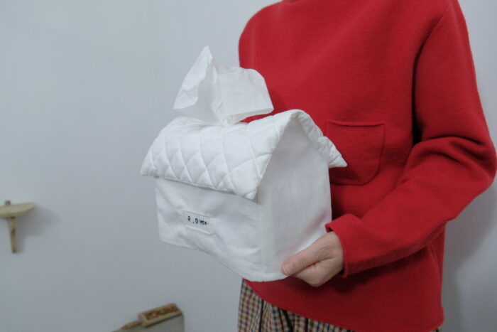 No.7976 MANOR HOUSE white  2-4月 2