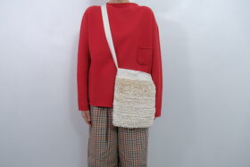 No.7993 H.C.C FRILL SHOULDER BAG Ivory 2-4月 1