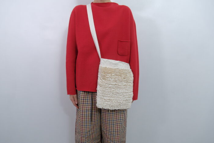 No.7993 H.C.C FRILL SHOULDER BAG Ivory 2-4月 1