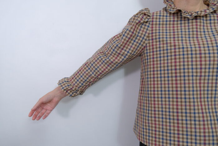 No.7923 GUN CLUB TAFFETA MEIER BLOUSE 2-4月 5